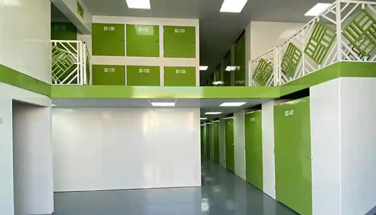 storage-units-in-Al-Quoz